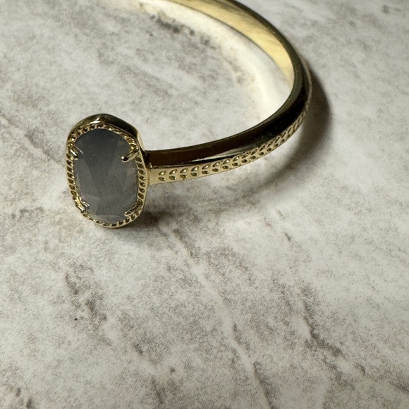 Kendra Scott Elton Gold Bracelet (Slate) - Picture 6 of 8